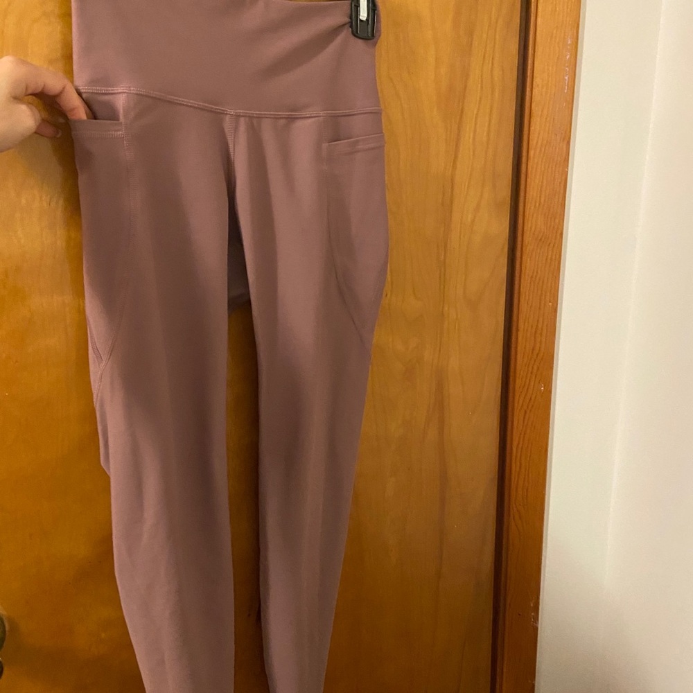 Pink leggings